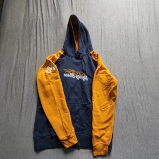 Pack 2 Sudaderas L: Estilo Urbano y Universitario