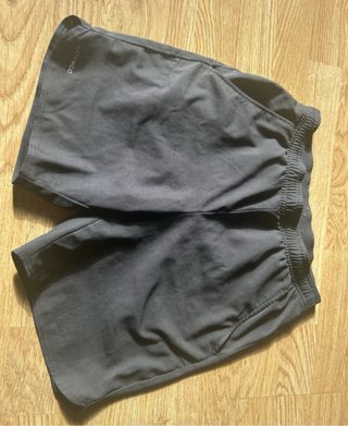Pantalón deportivo negro Artengo
