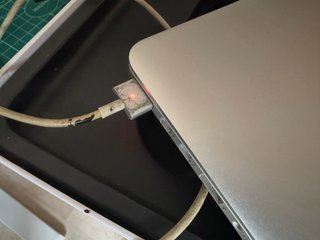 MacBook Pro 15'' 2015 + Scatola e Caricatore 85W A1398