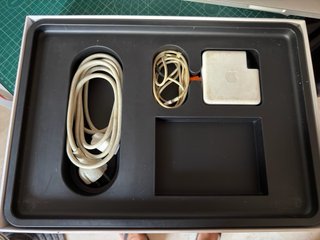 MacBook Pro 15'' 2015 + Scatola e Caricatore 85W A1398