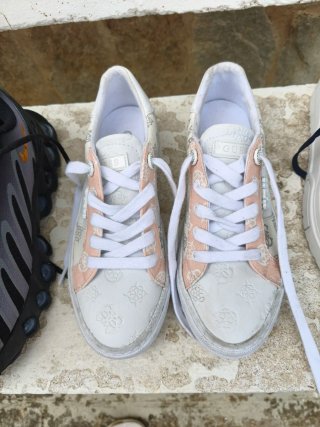 Zapatillas Guess Talla 38.5-39