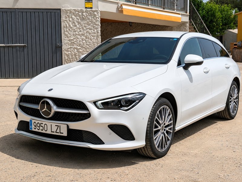 Mercedes-Benz Clase CLA 2022 - foto 1