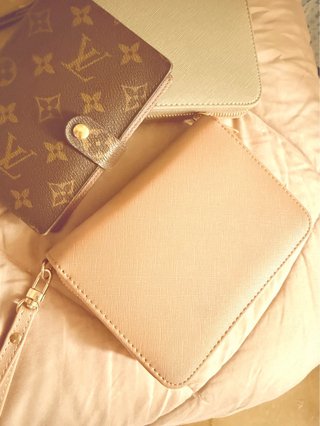 Cartera A7 Anillas Cash Stuffing oro rosa