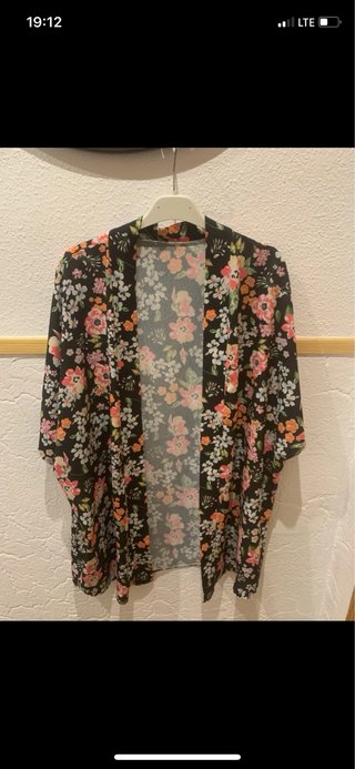 Kimono estampado floral talla única