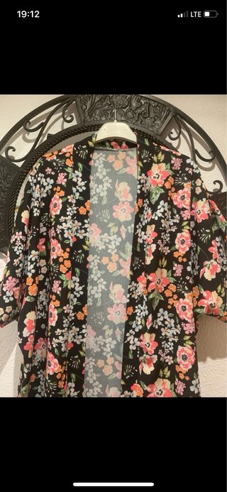 Kimono estampado floral talla única