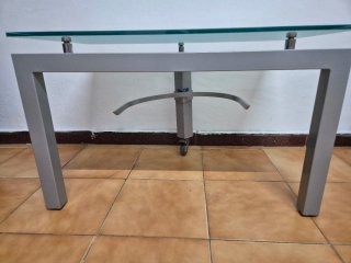 Mesa centro metal y cristal