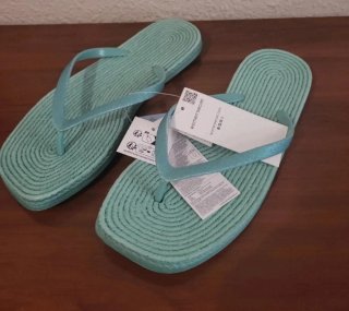 Chanclas pala Women'secret color verde agua