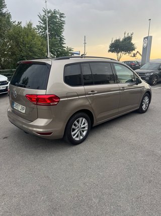 Volkswagen Touran 2016
