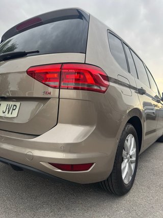 Volkswagen Touran 2016