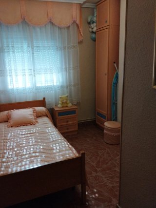 Juego Mueble, Mesilla y Cama Infantil