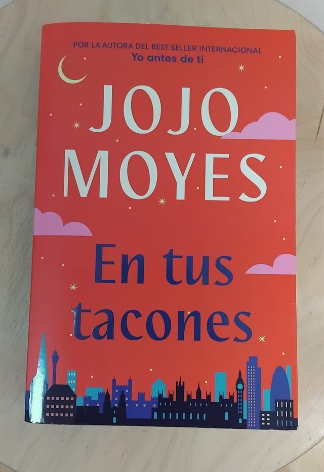 Libro En tus tacones - Jojo Moyes