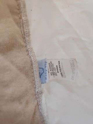 Cuna de madera tijera con ruedas
