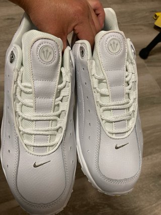 Zapatillas Nike Blancas nocta. Talla 42