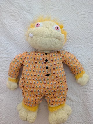 Peluche Lucho de los Lunnies en pijama