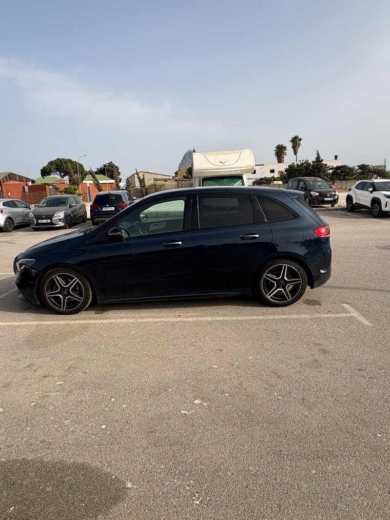 Mercedes-Benz Clase B200D 2021 - foto 1