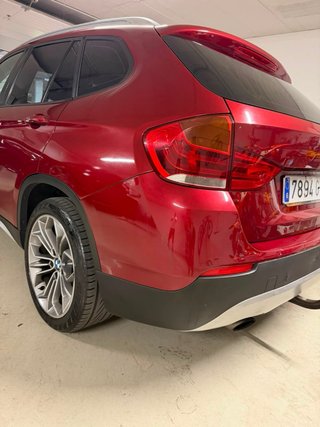 BMW X1 2011