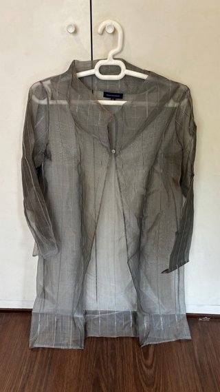 Vestido Adolfo Dominguez con capa