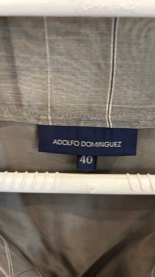 Vestido Adolfo Dominguez con capa