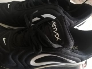 Nike Air Max 720 Scarpe Uomo Nero Bianco