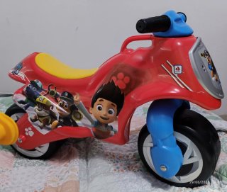 Moto correpasillos Paw Patrol. Entrega en mano