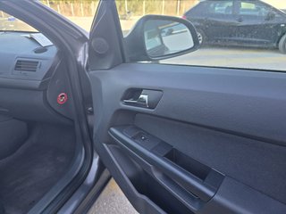Opel Astra 2012