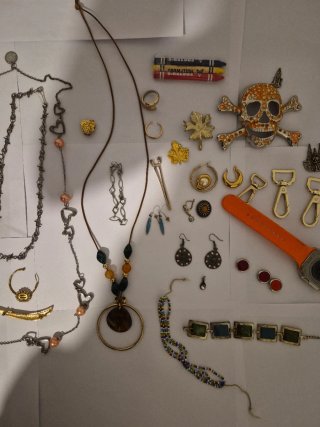 Lote Joyas: Collar, Broche, Pendientes