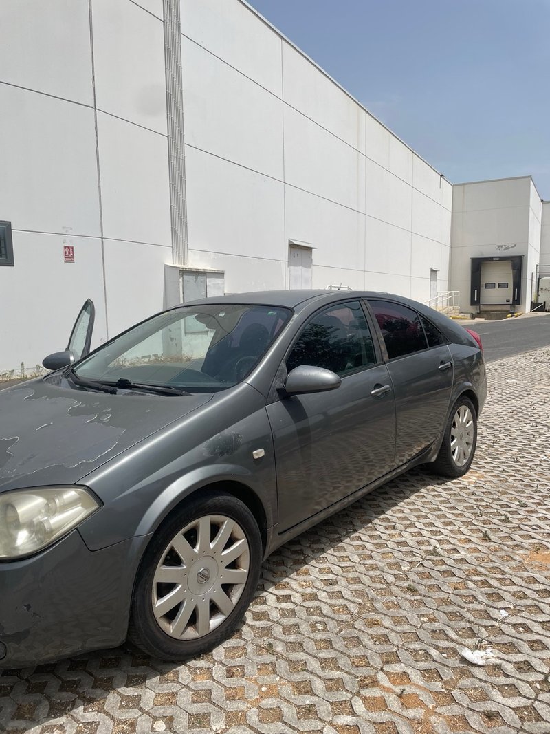 Nissan Primera 2003 - foto 1
