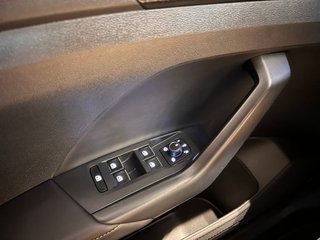 Volkswagen T-Cross 2025 RLINE 150cv DSG. SOLO 20.000km