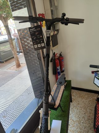 Patinete Eléctrico Navee ST3