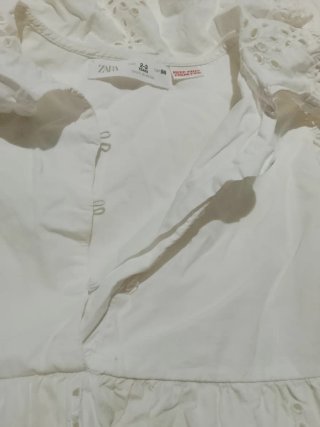Vestido Zara blanco bordado talla 2-3 años