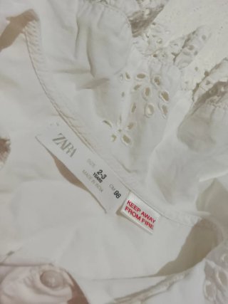 Vestido Zara blanco bordado talla 2-3 años