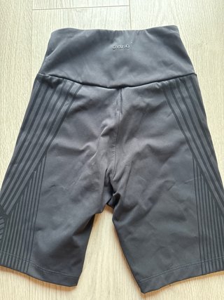 Mallas cortas deportivas negras