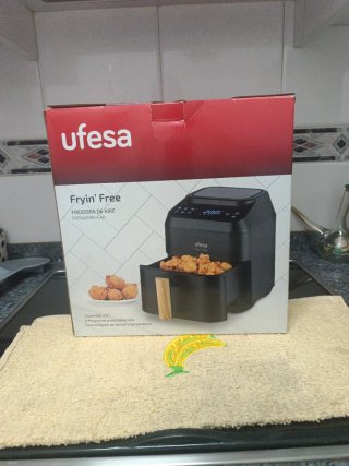 Freidora de aire Ufesa Fryin' Free