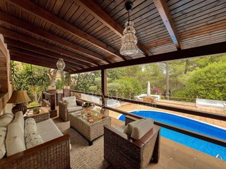 Chalet en venta en El Montgó en Dénia