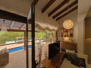 Chalet en venta en El Montgó en Dénia
