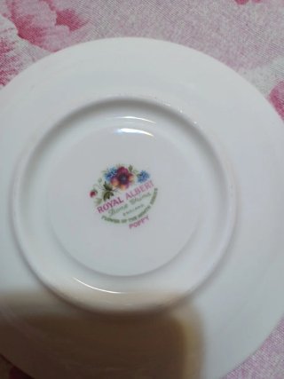 2 Piattini Royal Albert Vintage Fiori