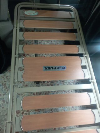 Somier Ortopédico Madera y Metal
