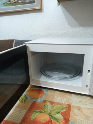 Microondas Moulinex con Grill 750W