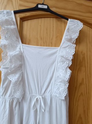 Vestido playero tirantes bordados talla 50