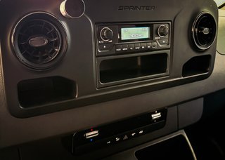 Mercedes-Benz eSprinter 2022