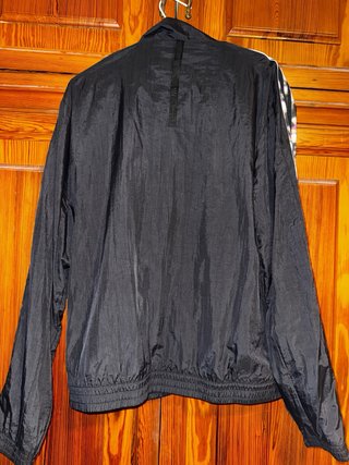 Chaqueta Adidas x Pabllo Vittar