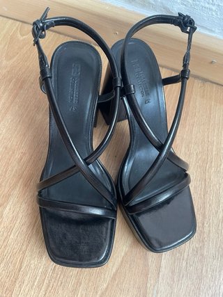 Tacones Pull&Bear negros plataforma