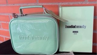 Neceser Huda Beauty verde y negro