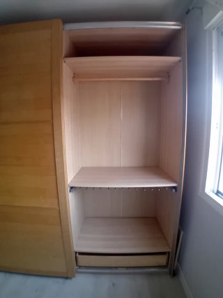 Armario corredera de madera