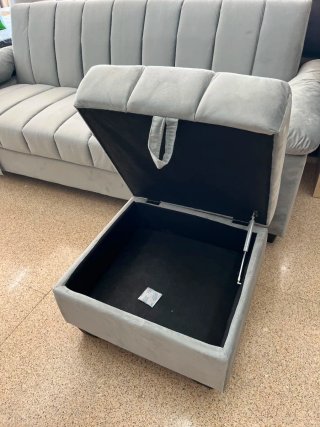 Sofá Yadhi Gris Terciopelo