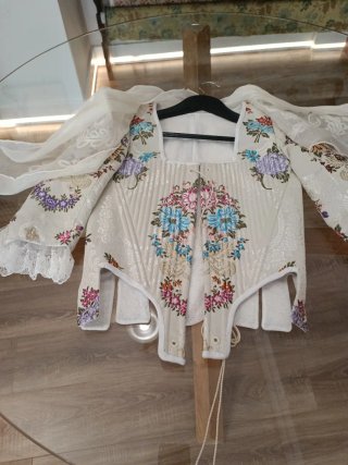 Traje de Fallera