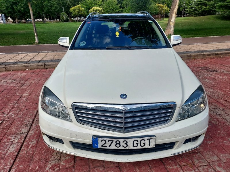 Mercedes-Benz Clase C 2008 - foto 1