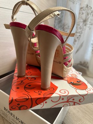Sandali donna con tacco