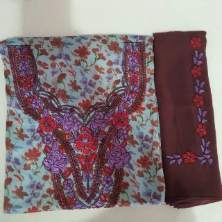 Vestido Majawir bordado floral talla única