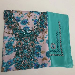 Vestido Majawir bordado floral talla única